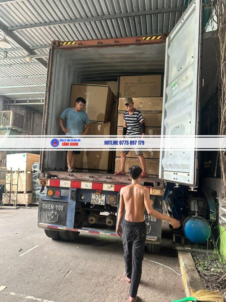 Bốc xếp Quận 7