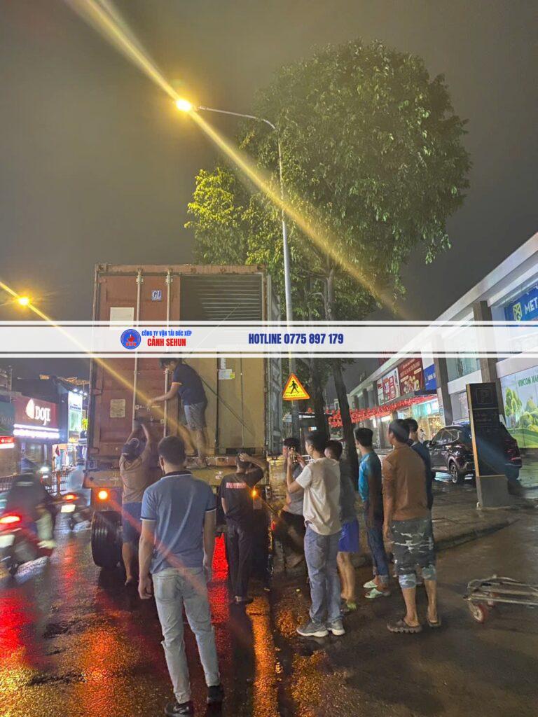 Dịch Vụ Bốc Xếp Gò Dầu Uy Tín, Có Mặt Nhanh 24/7 18 Dịch Vụ Bốc Xếp Gò Dầu Uy Tín, Có Mặt Nhanh 24/7