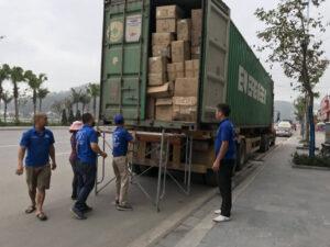 Bốc xếp hàng hóa an toàn không chỉ là kỹ thuật cá nhân mà còn là nghĩa vụ pháp lý của doanh nghiệp: huấn luyện, nội quy, thẻ an toàn. Gọi 0775 897 179.