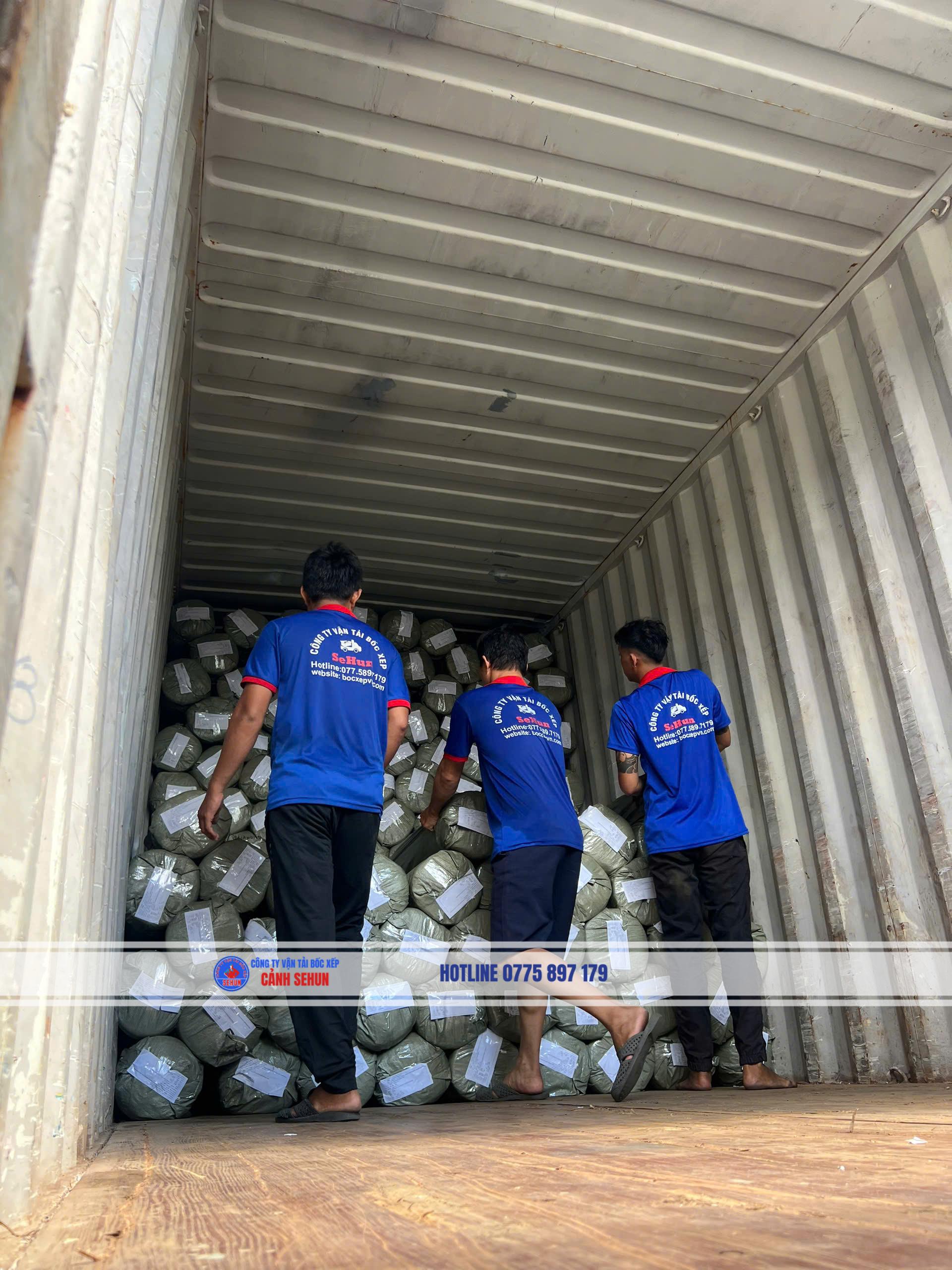 Cho thuê nhân công bốc xếp HCM không phải "cho thuê lại lao động" chính thức theo luật — hiểu đúng để tránh nhầm lẫn. Sehun tư vấn rõ ràng. Gọi 0775 897 179.